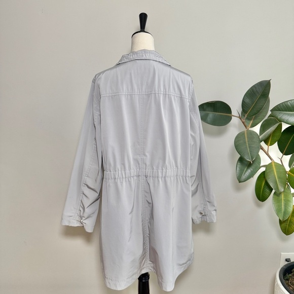 Sold - Picture 4 of 7